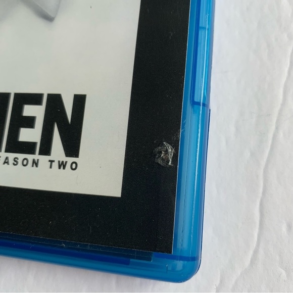 Mad Men Season Two and Three on bluray - Picture 3 of 10